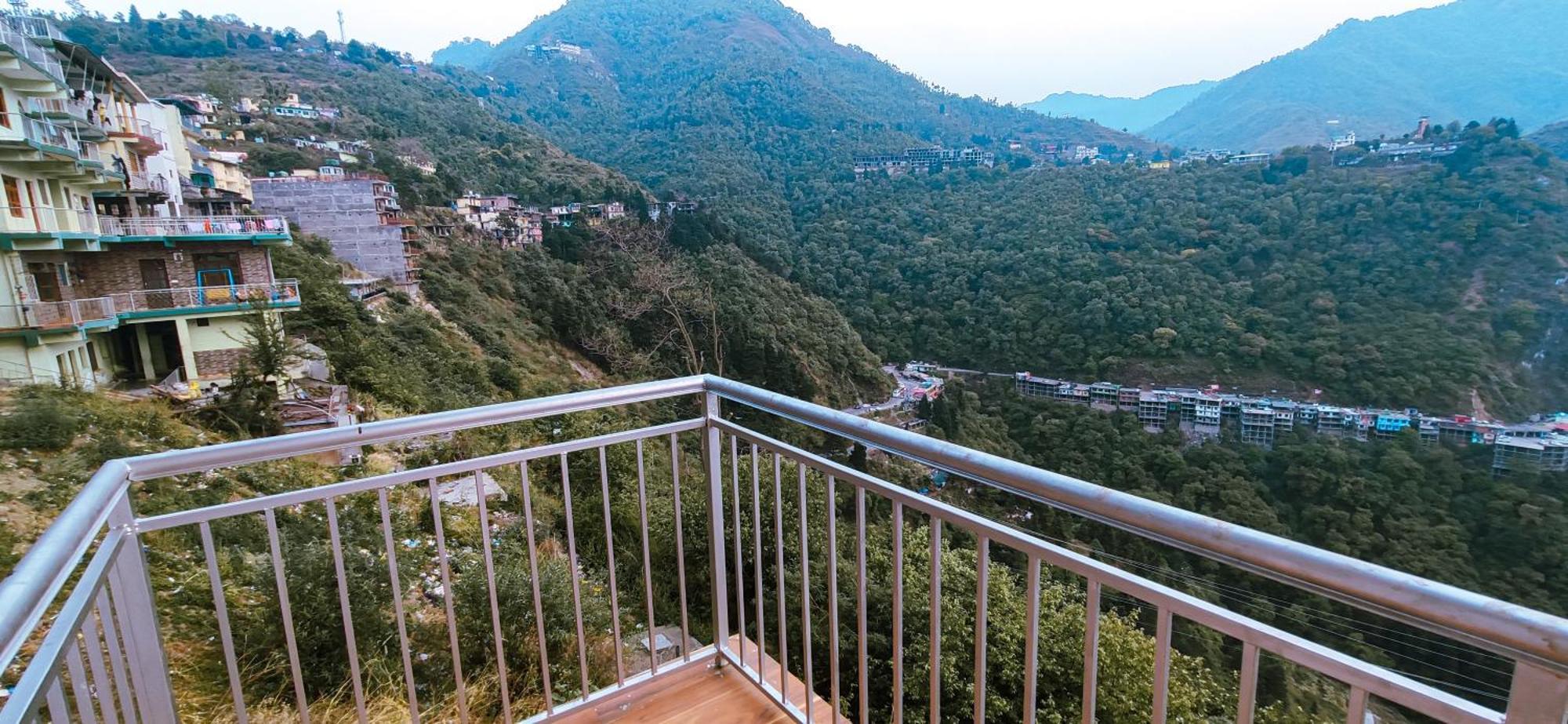 Queens Hill By Edge Mussoorie Buitenkant foto