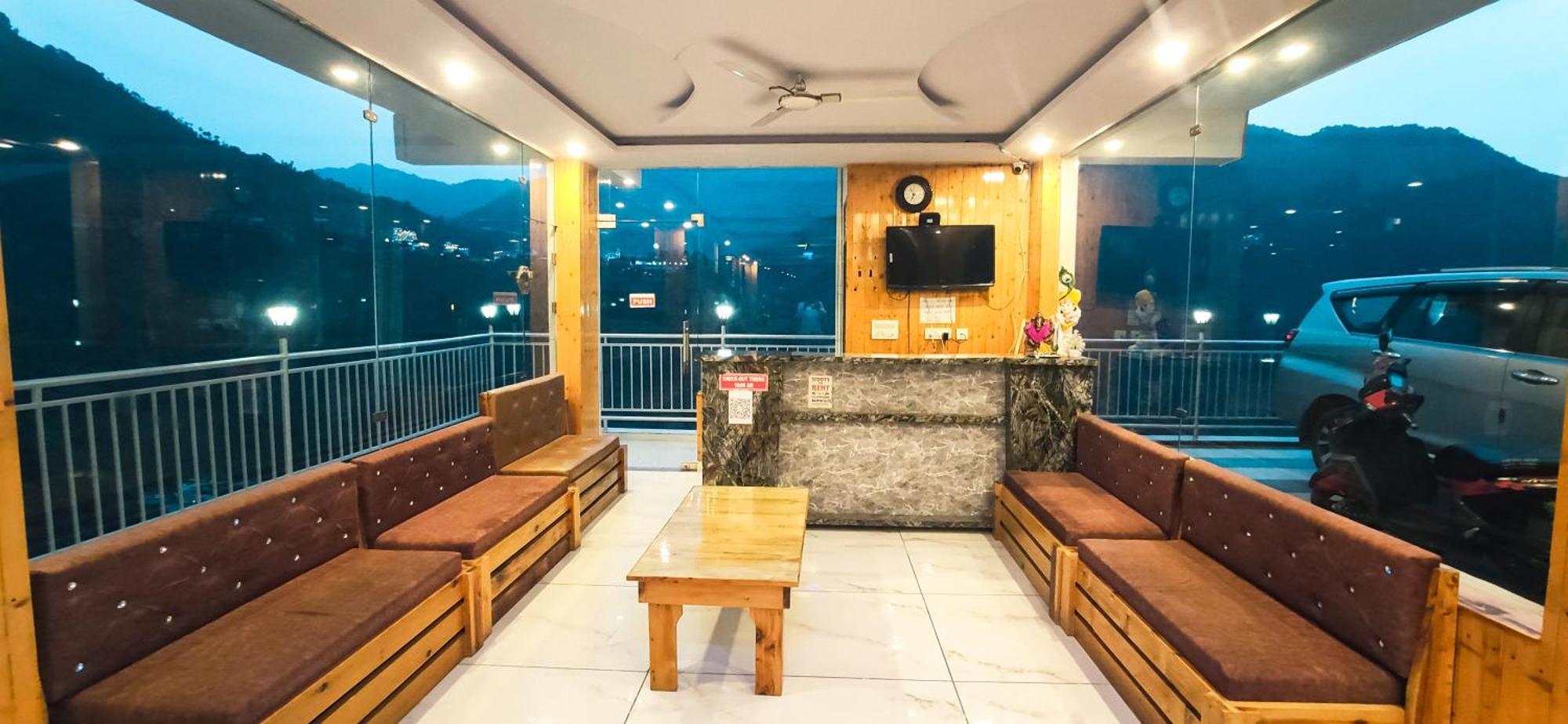 Queens Hill By Edge Mussoorie Buitenkant foto