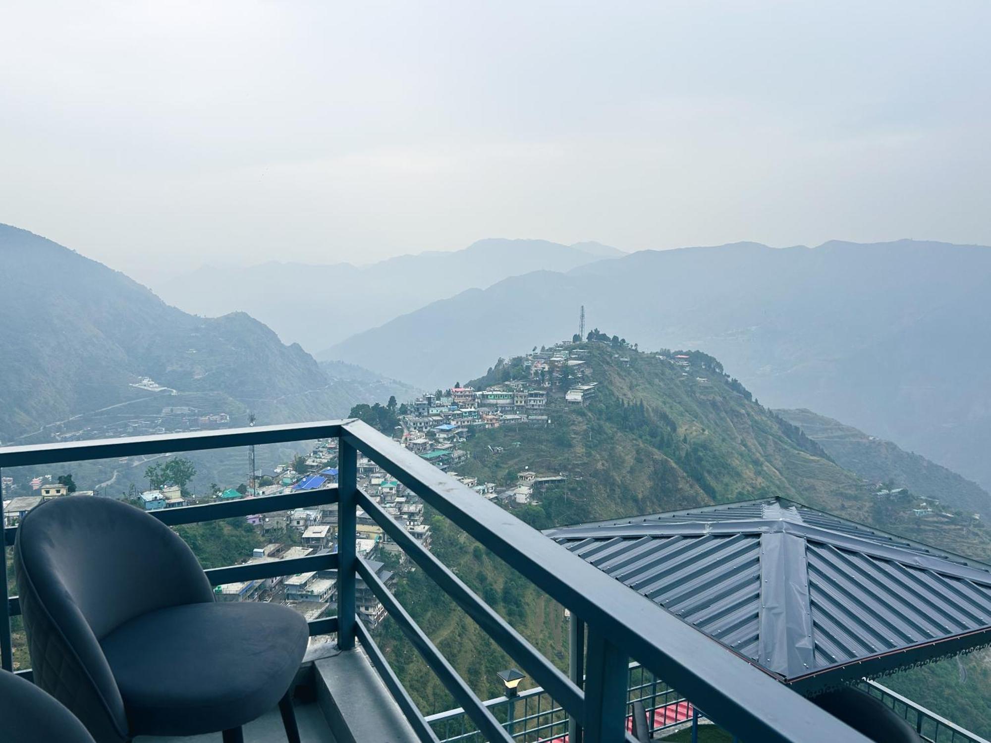 Queens Hill By Edge Mussoorie Buitenkant foto