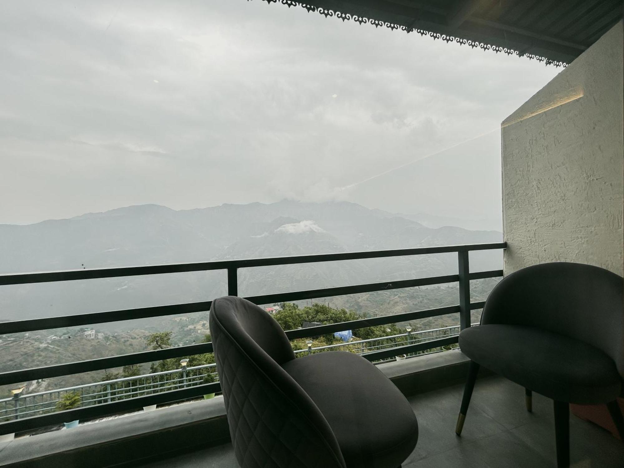 Queens Hill By Edge Mussoorie Buitenkant foto