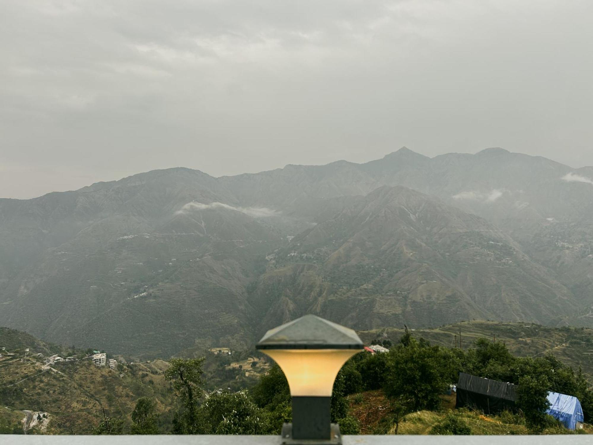 Queens Hill By Edge Mussoorie Buitenkant foto